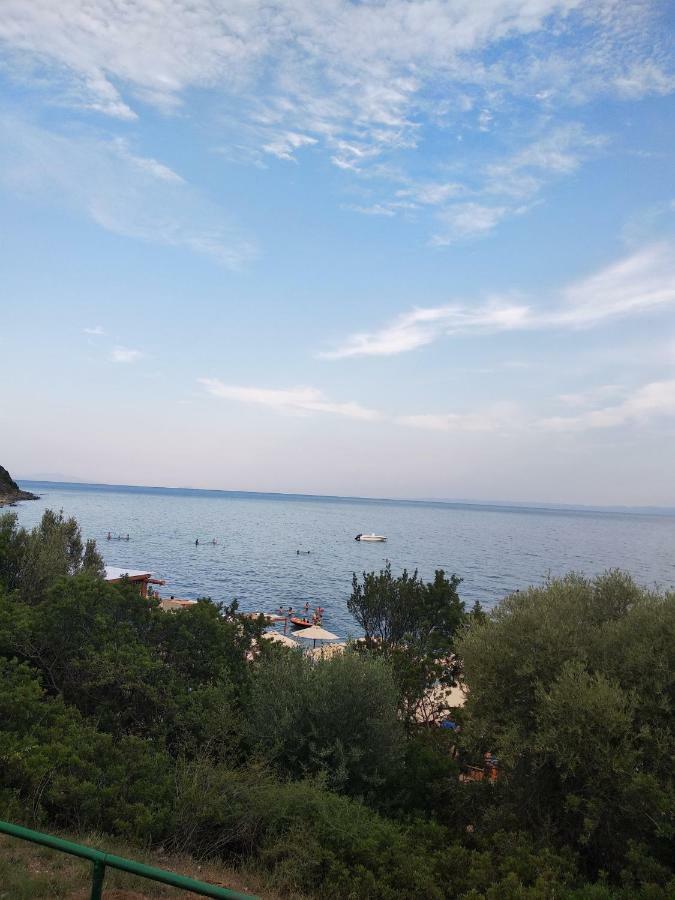 Villa Oikismos Trikorfou Gerakini Exterior foto